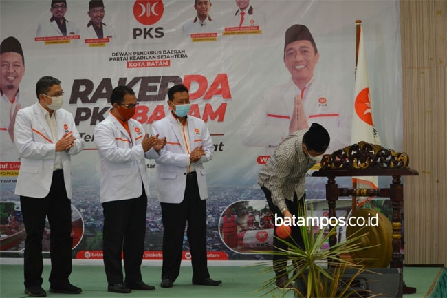 PKS Kota Batam Gelar Rakerda