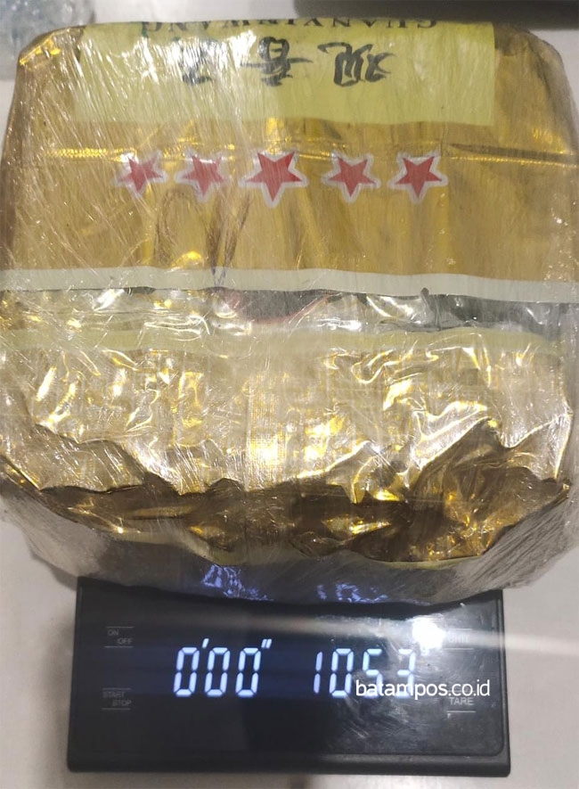 Sabu Disembuyikan di Dalam Kemasan Teh China