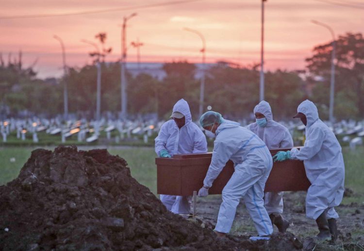 Kasus Covid-19 Meningkat Signifikan, 6 Meninggal