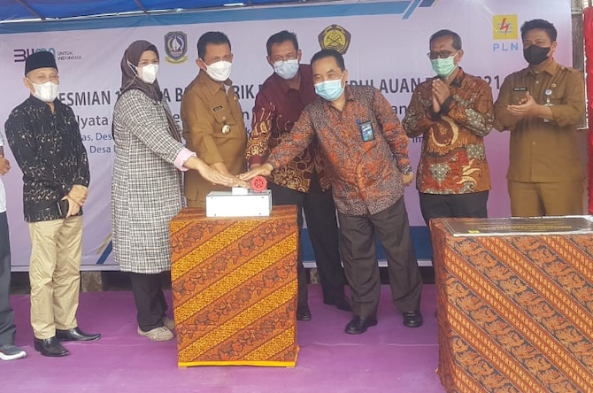 Terangi 11 Desa Terpencil di Kepri, PLN Kucurkan Rp 38 Miliar