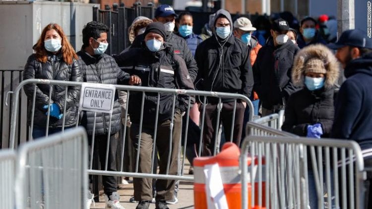Kasus Covid-19 Meningkat, Amerika Kembali Wajibkan Pemakaian Masker