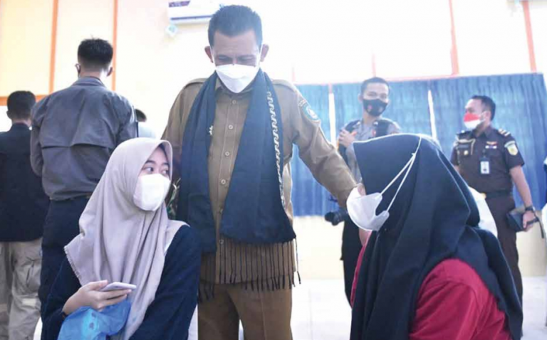 1 Juta Warga Kepri Sudah Divaksinasi