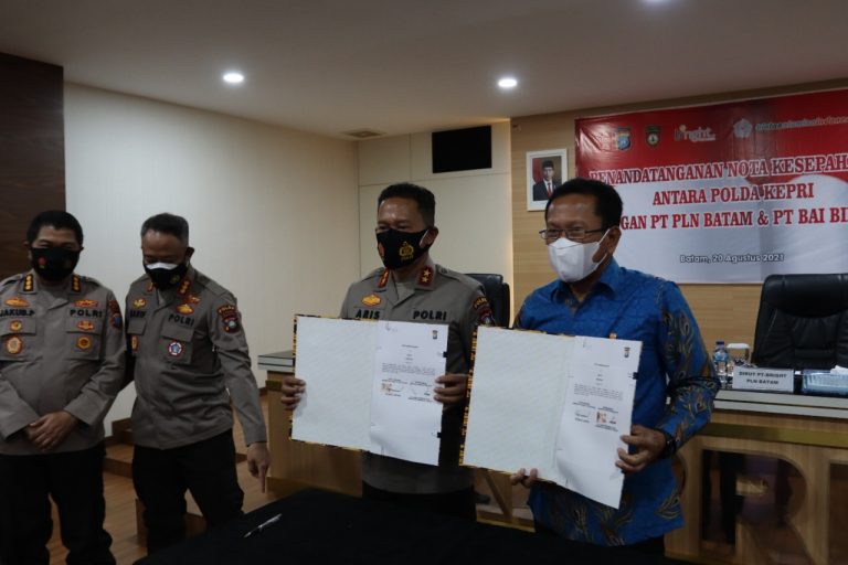 PLN Batam Teken MoU Pengamanan Instalasi dan Aset Ketenagalistrikan dengan Polda Kepri