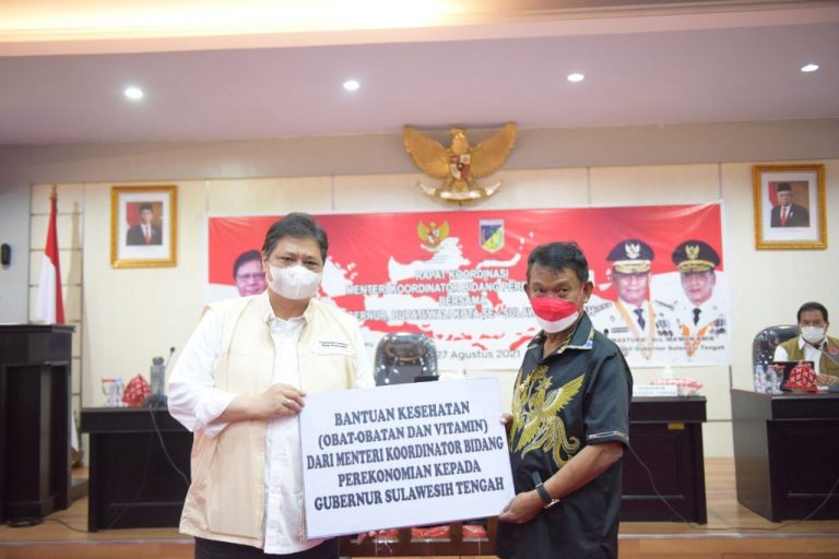 Menko Airlangga Tekankan Penurunan BOR dan Akselerasi Vaksinasi