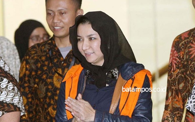 Eks Bupati Kukar Disebut Suap Penyidik KPK Rp 5,1 Miliar