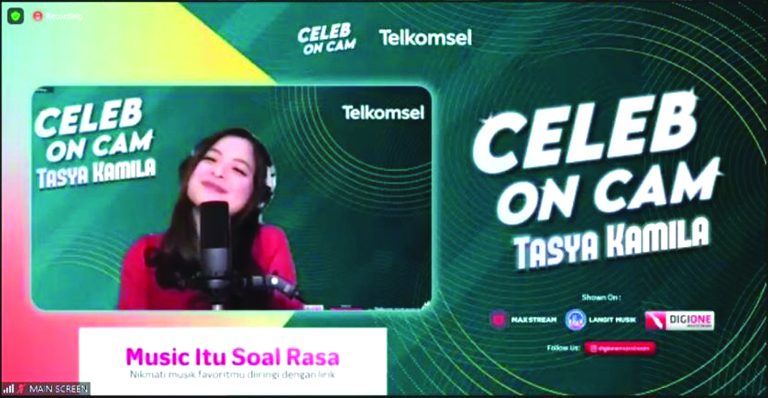 Celeb on Cam Bareng Tasya Kamila