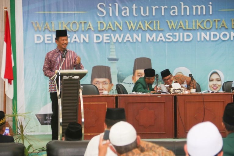 Rudi Nakhodai Dewan Masjid Indonesia Kepri