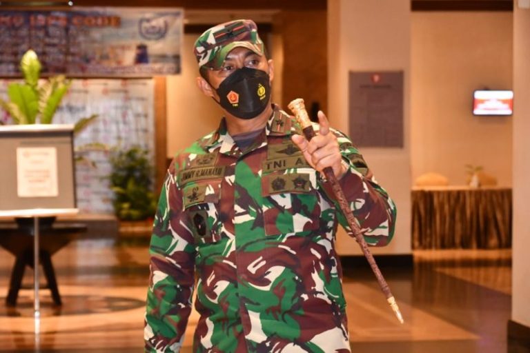 Komandan Korem 033/WP Tinjau Pengamanan di Pulau Terluar