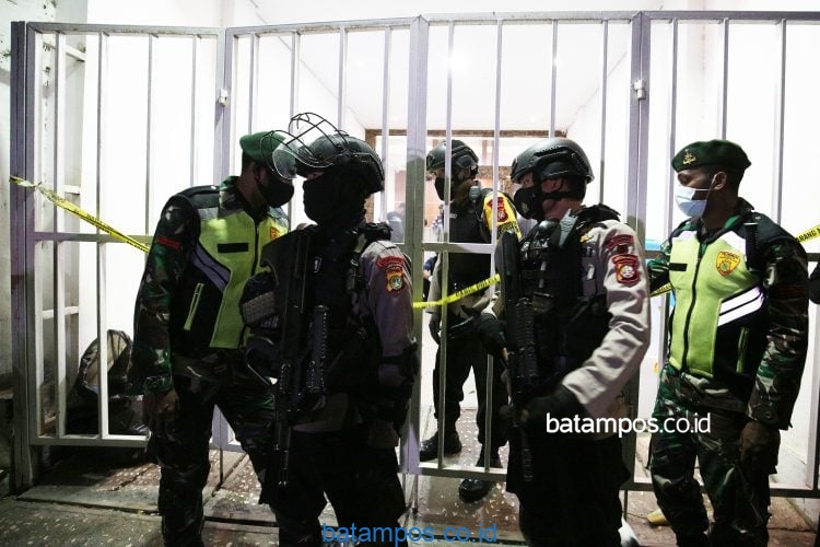 Tiga Terduga Teroris di Jawa Timur Ditangkap Tim Densus 88 Polri