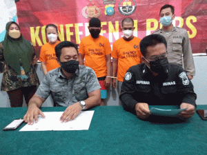 Komplotan Pengedar Sabu-Sabu Ditangkap, Polisi Buru Bandar
