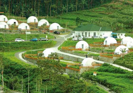 Merasakan Kamping Mewah di ”New Zealand” Mini Lembah Gunung Kawi