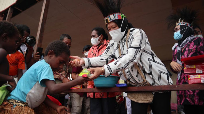 Mensos Mulai Rangkaian Kegiatan dan Aktivasi Sejumlah Program Pemberdayaan Masyarakat di Papua