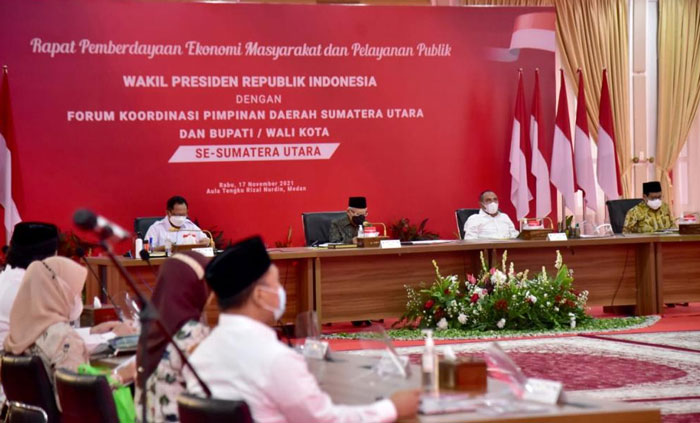 Hadapi La Nina, Mendes PDTT Minta Desa Tanggap Perubahan Iklim