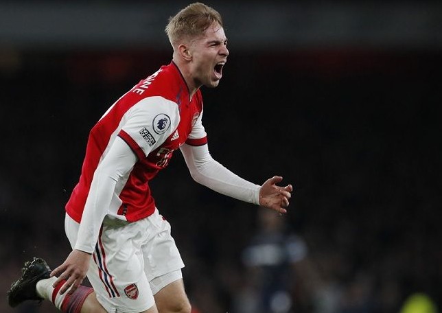 West Ham Terdepak dari Zona Empat Besar