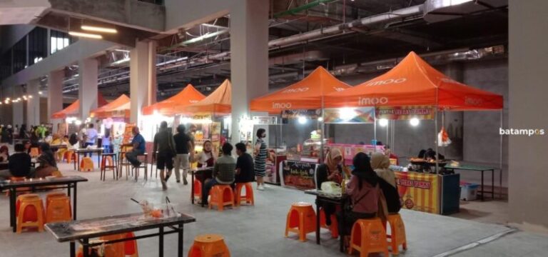 Semarak Akhir Tahun di One Batam Mall, dari Festival Makanan, Parade Cosplay Hingga Zumba