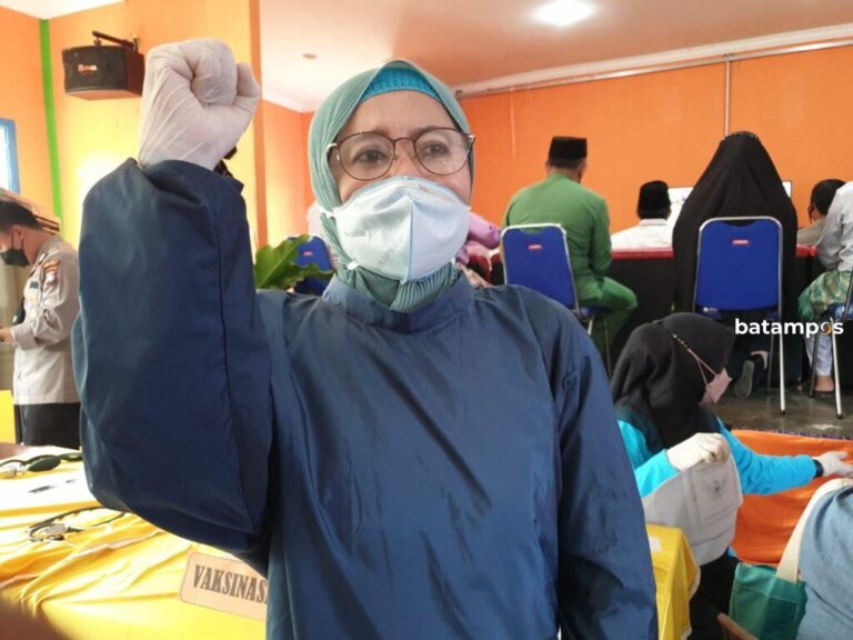 Perdana, Ribuan Anak Usia 6-11 Tahun dari Dua SDN di Kijang Ikut Vaksin Covid-19