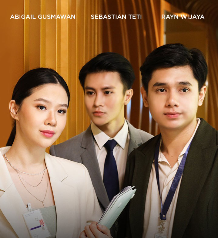 Film Vertikal Pertama Azarine Cosmetic