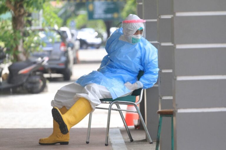 PPATK Periksa Transaksi Pengadaan APD