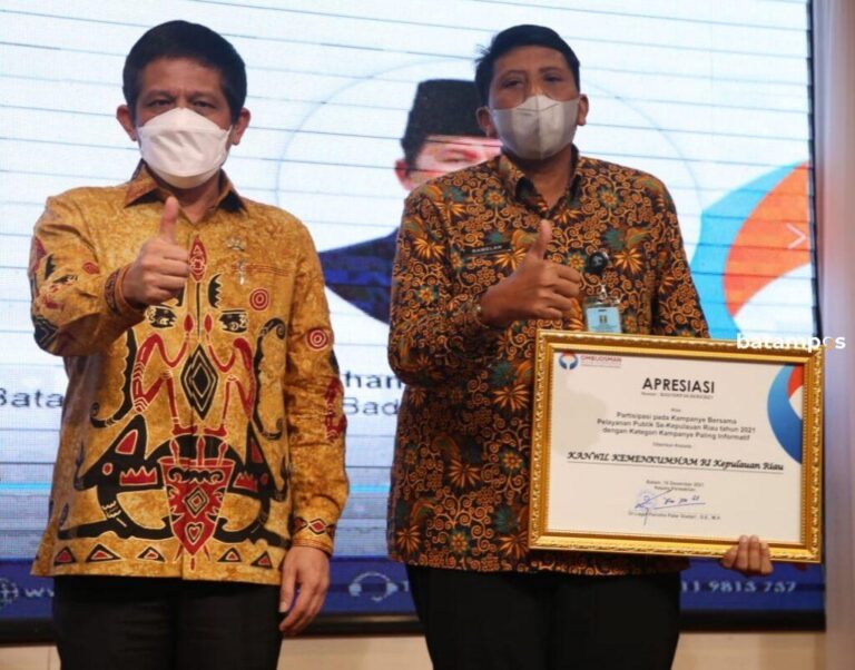 Kanwil Kemenkumham Kepri Raih Penghargaan Kategori Pelayanan Publik Tahun 2021