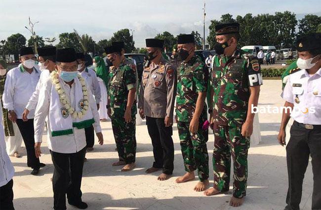 Danyon 10 MAR/SBY Hadiri Pelantikan Dewan Masjid Indonesia Provinsi Kepri