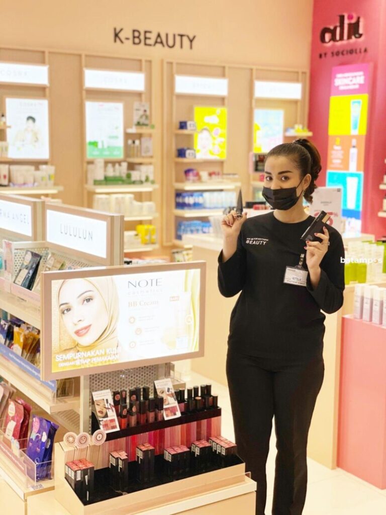 Matahari Diskon hingga 80 Persen