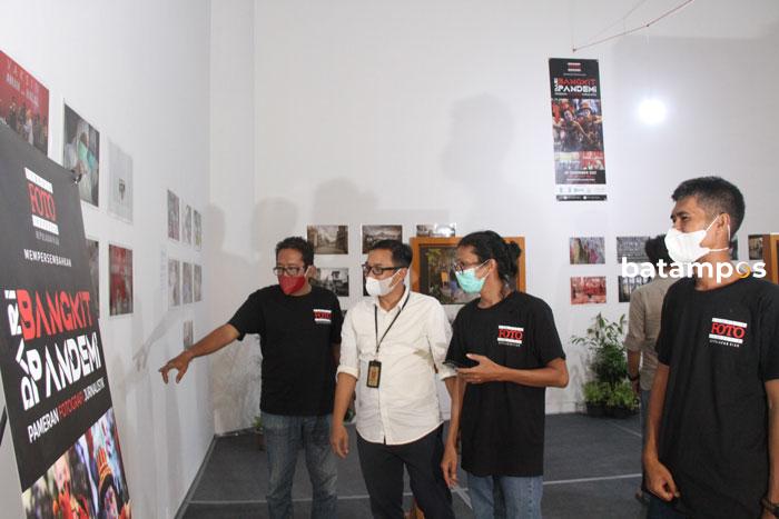 Pameran Foto PFI Kepri di One Mall Batam Bikin Takjub