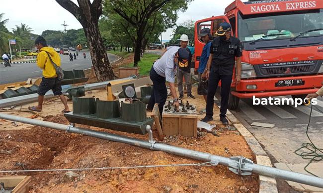 Dishub Pasang Lampu Lalulintas di Sagulung dan Batu Aji Lengkap Dengan CCTv