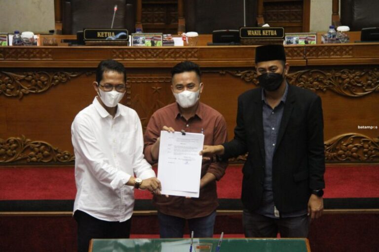 Perda Disahkan, Pelanggar Protkes Disanksi Kerja Sosial hingga Denda Uang