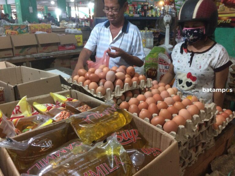Pemkab Karimun Jamin Ketersediaan BBM dan Sembako 