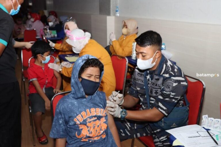 Di Batam, 5.000 Anak Usia 6-11 Tahun Target Vaksin Per Hari