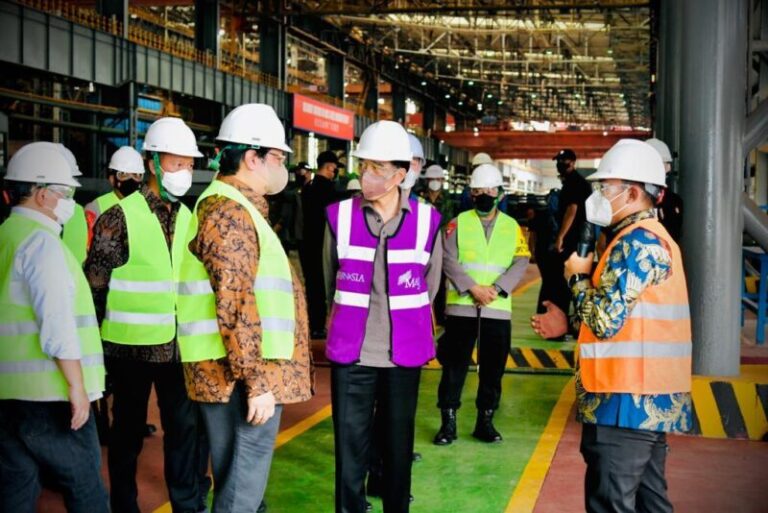 Kurangi Ekspor Bahan Mentah, Kejar Perkembangan Industri Bernilai Tambah