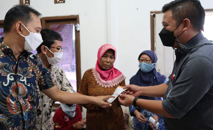 Menunggu 4 Tahun, Bansos PKH Ecih Akhirnya Bisa Cair