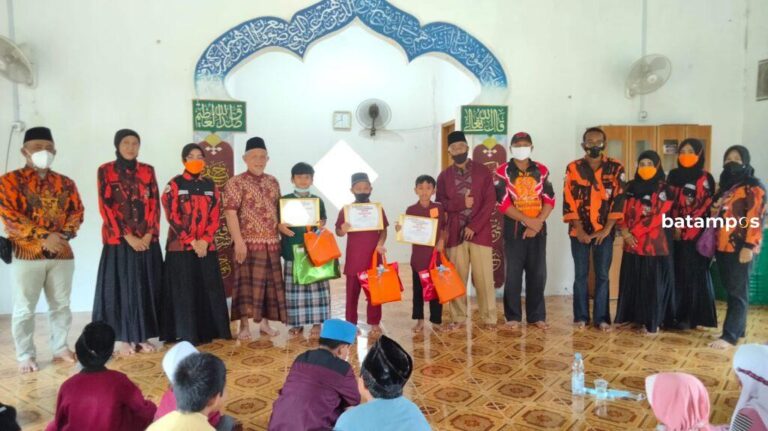 Puluhan Santri TPQ Sirojuttolibin Tanjunguban Ikut Lomba Wudu