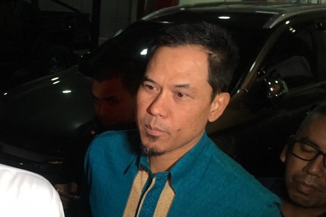 Munarman Mengaku Dizalimi Saat Membaca Pembelaan
