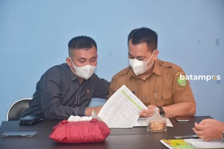 PAD 2021 Lebih Target, Bupati Lingga Apresiasi Tim Bapenda
