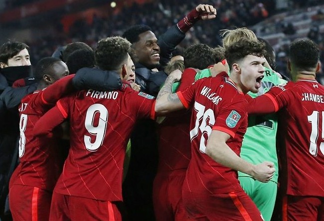 Ditunda, First Leg Semifinal Liverpool vs Arsenal Ganti di Anfield