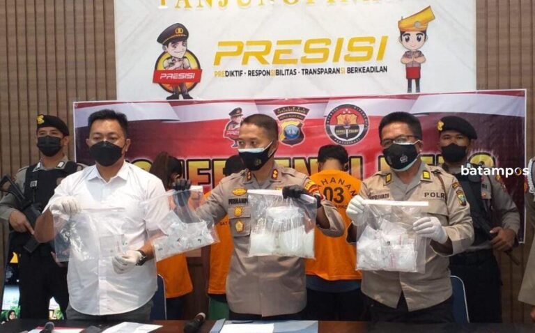 Polisi Sita 1 Kg Sabu dan 27 Butir Ekstasi, Dari Sindikat Pengedar Narkoba Jaringan Internasional