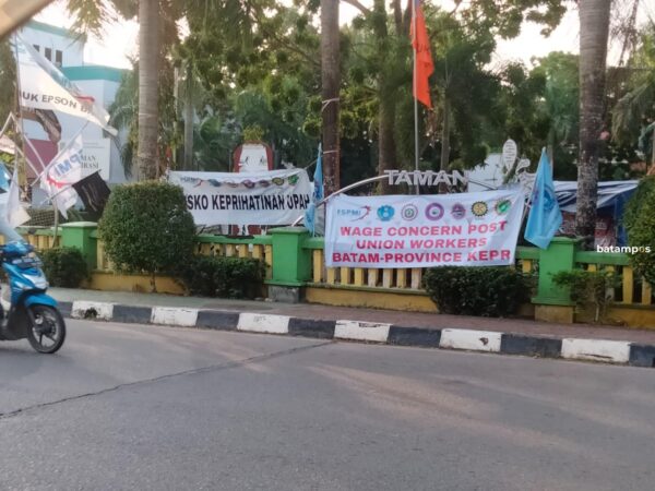 Demi Revisi UMK 2022. Buruh Batam Terus Berjuang