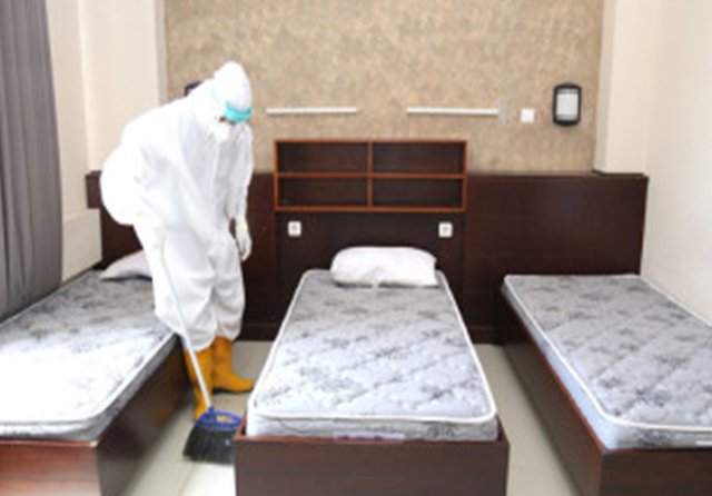 Dinilai Terlalu Komersil, Minta Kemenag Turunkan Tarif