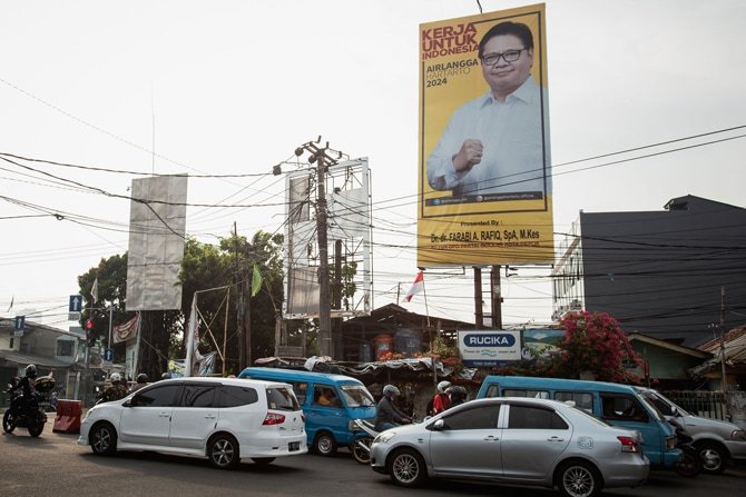 Baliho Airlangga Habiskan Rp 243 Miliar, GMPG Prihatin Masih Nol Koma