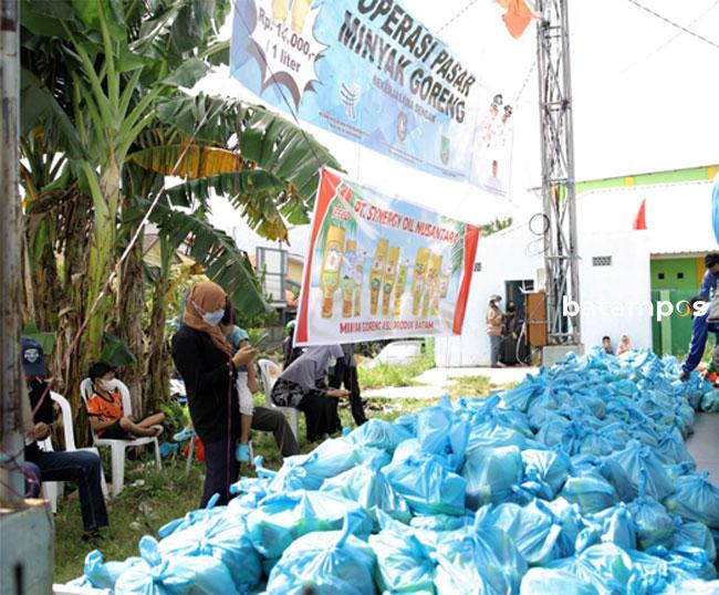 Di Batam, Minyak Goreng Dijual Rp10 Ribu per Liter