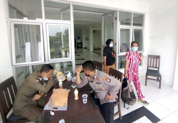 Jokowi Tak Ingin Karantina Kecolongan Lagi