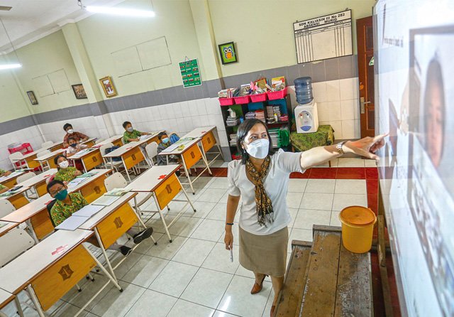 Sudah Habiskan Rp 2,86 Triliun, Uji Coba Kurikulum Menuai Sorotan