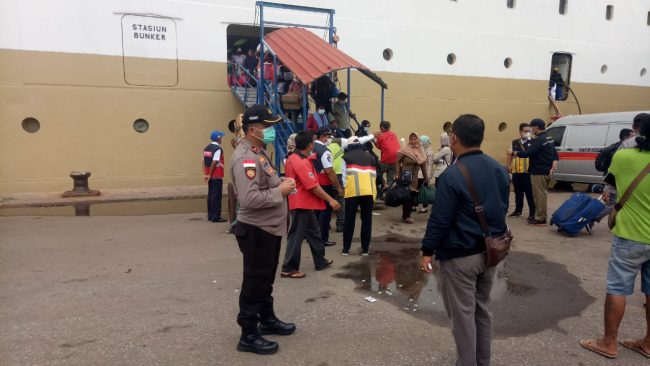 Sehari, 687 Orang Tinggalkan Kota Batam