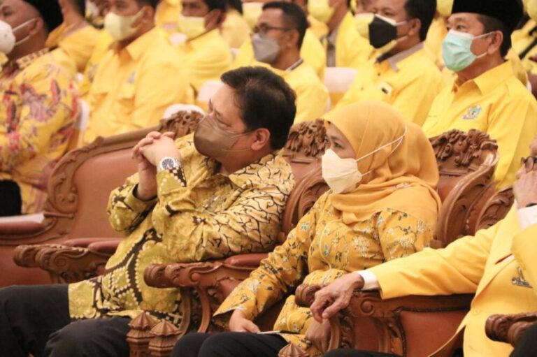 Airlangga Puji Kerja Sama Golkar dengan Gubernur Khofifah