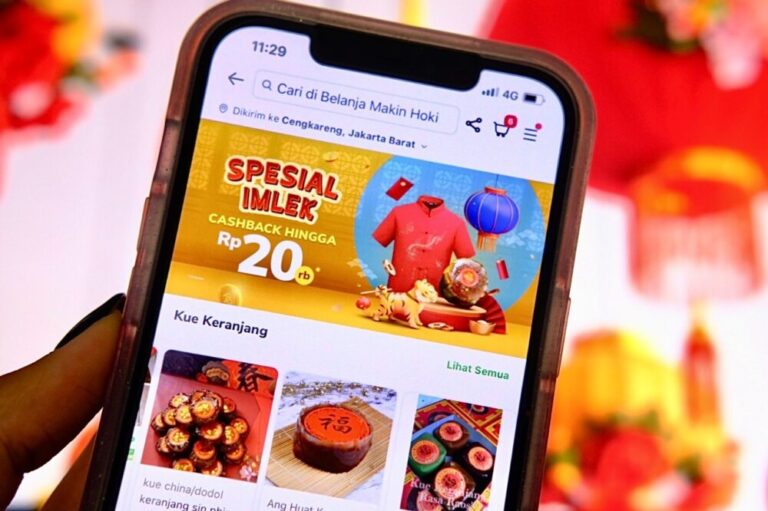 Jelang Imlek, Transaksi Kue Keranjang Naik 4 Kali Lipat