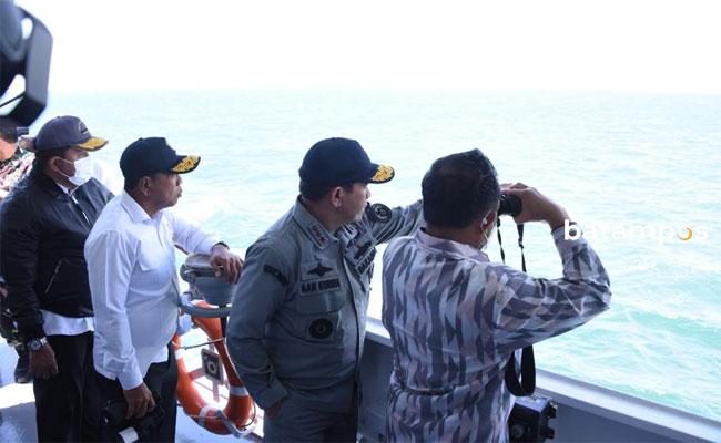 Kepala Bakamla, Mendagri, Wamenhan dan Gubernur Kepri Tinjau Pulau Karang Singa