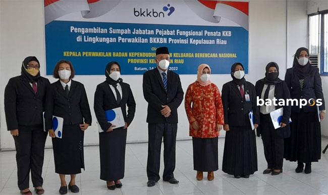 6 Pejabat Fungsional BKKBN Kepri Dilantik