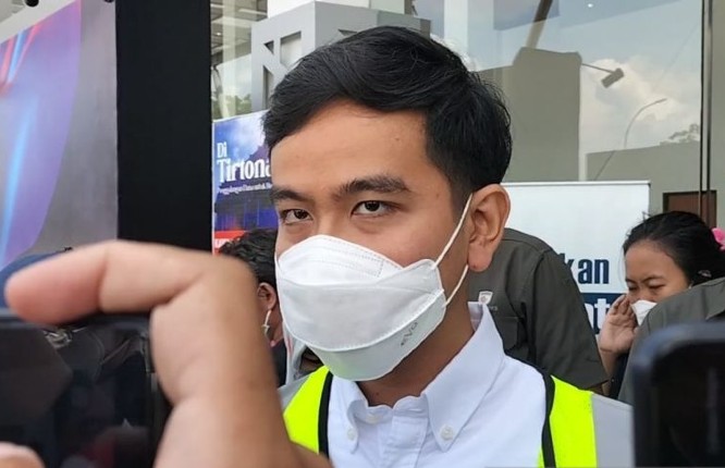 Dilaporkan ke KPK, Gibran: Dibuktikan Sik, Salah Yo Ditangkep Wae