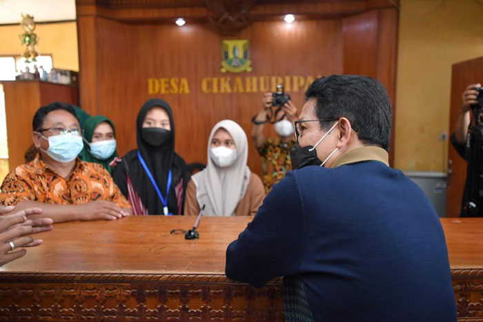 Kunjungi BUM Desa Sumber Kahuripan, Gus Halim: Digital Marketingnya Patut Direplikasi